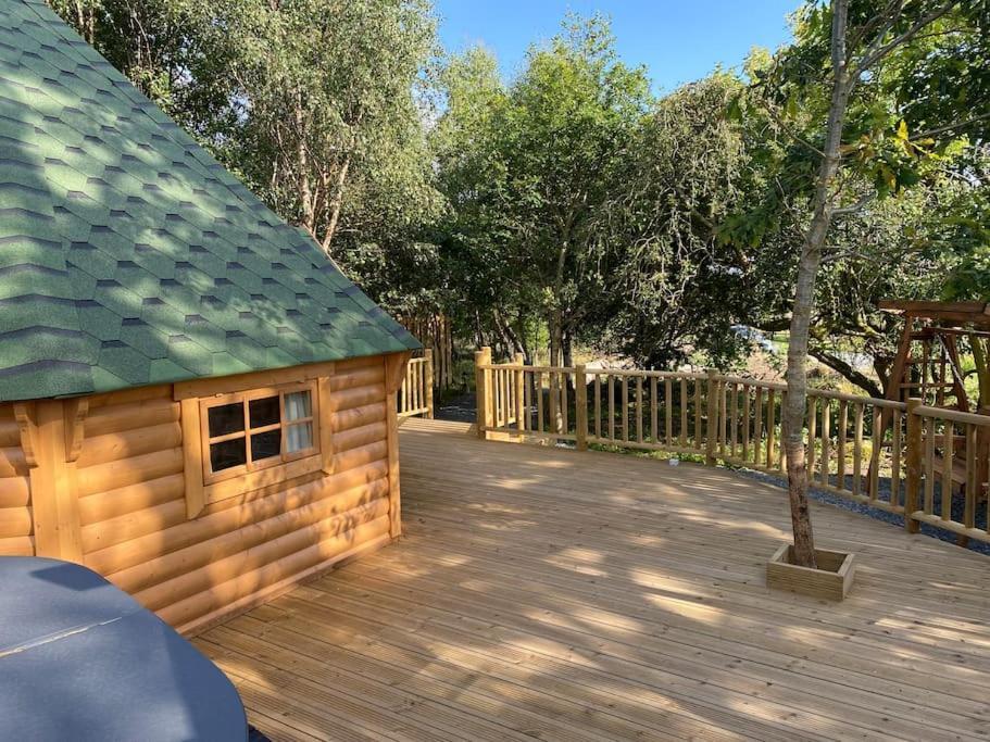 Craigshannoch Luxury 1 Bed Woodland Lodge Hot Tub Kintore Екстериор снимка
